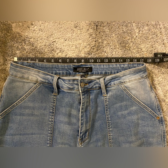 Judy Blue High Waisted Distressed Jeans Size 20W - Picture 3 of 7